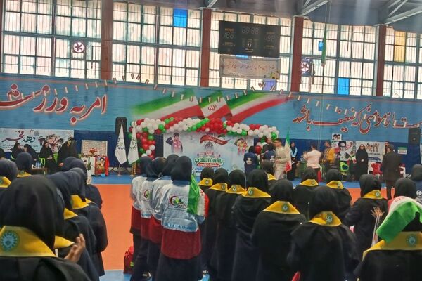 یاوران انقلاب؛روشنای مسیر نوجوانان امروز