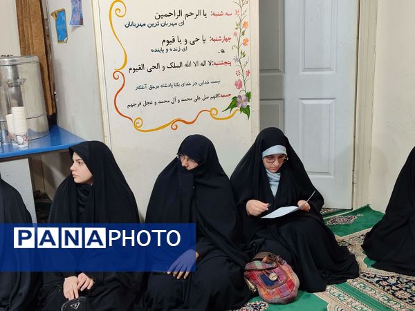 برگزاری جلسه آموزش خانواده در دبستان شاهد حاج تقی آقا بزرگ مشهد