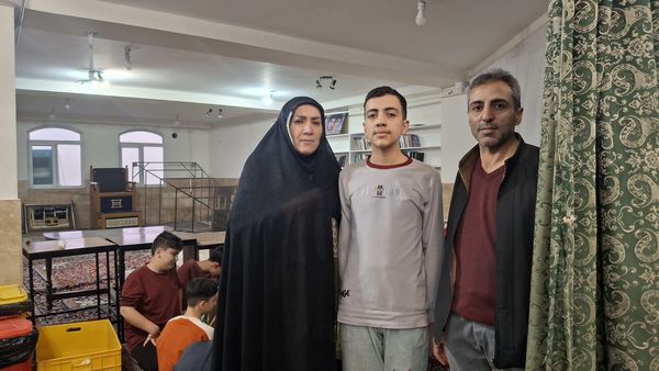 پرواز تا آسمان در مسجد حضرت زینب شهرکرد 