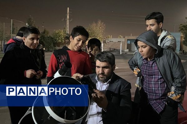 اردوی درون مدرسه‌ای شگفتی‌های آسمان شب پژوهش‌سرای دانش‌آموزی کاوش کهریزک 