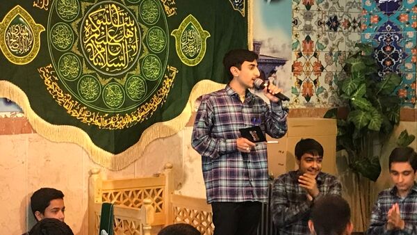 جشن پرشور عید غدیر خم در مدرسه شهدای مدافع حرم منطقه ۱۰ تهران