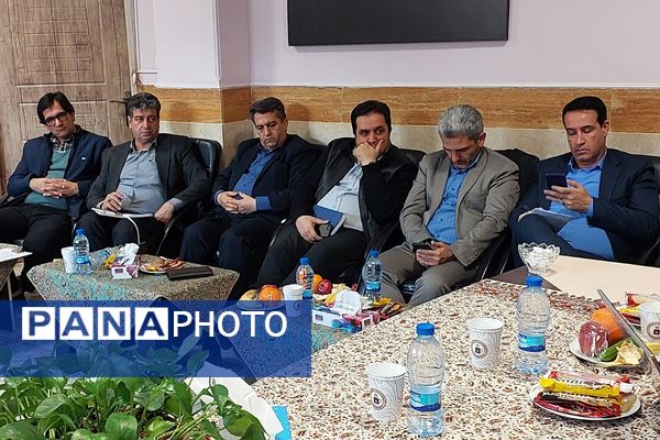 گردهمایی نمایندگان مدیران مناطق شهرستان‌های استان‌‌تهران در بهارستان‌۲