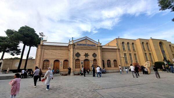 سفری به قلب تاریخ و هنر ایران؛ اصفهان 