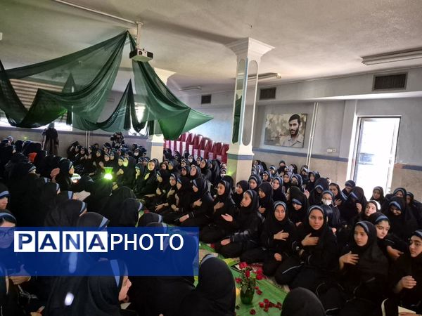 وقتی دبیرستان شهید همت بوی غربت حضرت مادر گرفت