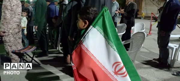شکوه بصیرت  مردم ولایت مدار شهر بار برای دفاع از وطن 