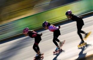 برگزاری مسابقات اسکیت سرعت داخل سالن