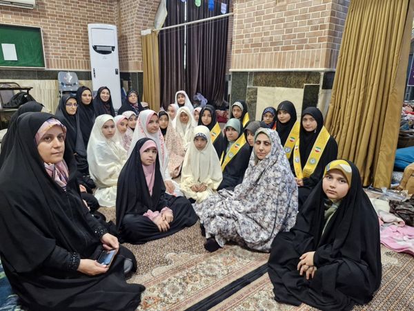 دختران، مهمانان عاشقانه اعتکاف