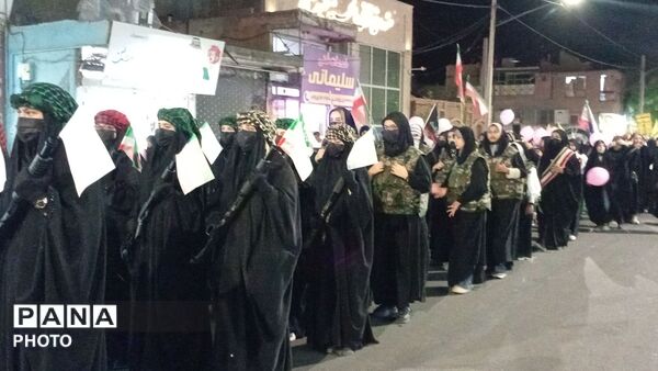 رژه نظامی دختران جان فدای شهرستان خلیل آباد