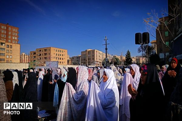 شکوه حضور ملاردی ها در نماز جماعت عید سعید فطر