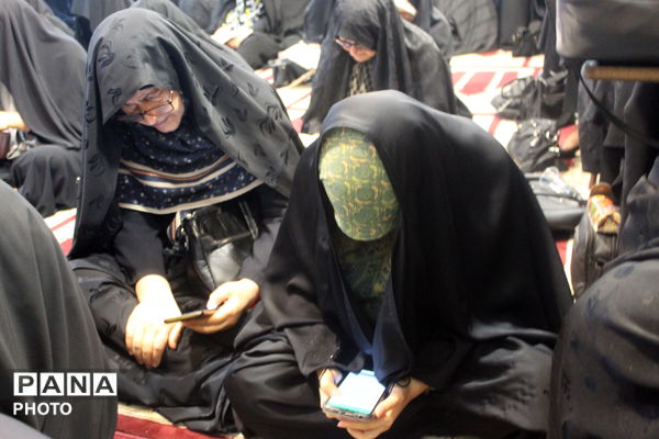 نوای دلنشین دعای عرفه در گلوگاه