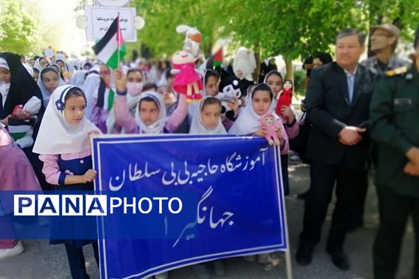 پویش فریاد عروسک‌ها برای همدردی با کودکان غزه 