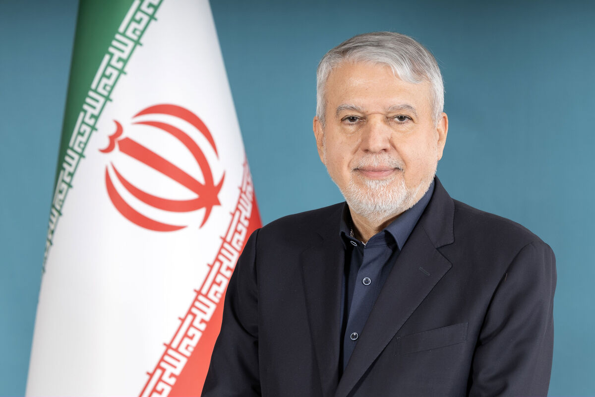 وزیر میراث فرهنگی، گردشگری و صنایع دستی به امارات سفر کرد
