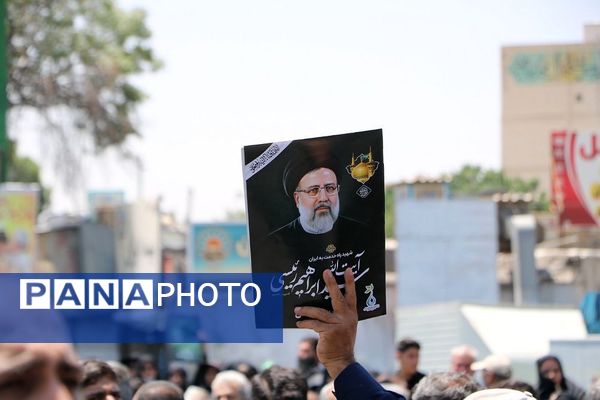 وداع با پیکر مطهر شهید حسین امیرعبدالهیان در شهرستان ری