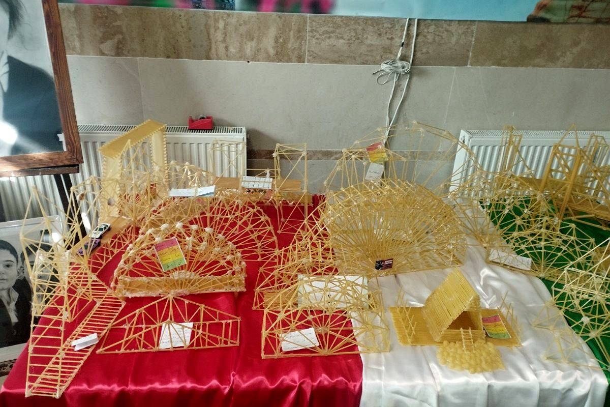 مدرسه جمشید کاشانی ملارد میزبان جشنواره ایده‌های ناب پژوهشی