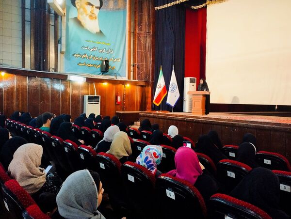 دومین گردهمایی «زنان و مشارکت اجتماعی» در ساری