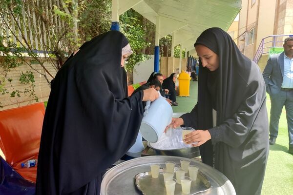 مرحله استانی چهل و دومین مسابقات قرآن عترت ونماز دختر فارس