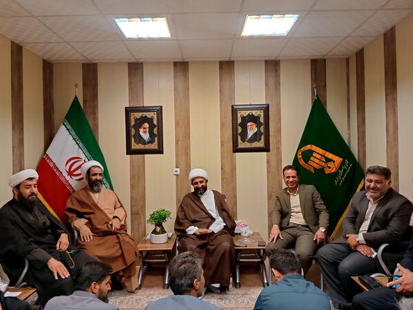 بازگشت امام جمعه از سفر مکه و استقبال گرم مردم فارسان