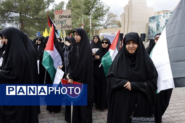 غرش خشم انقلابی دانشجویان دانشگاه آزاد مشهد علیه صهیونیسم و فریاد همبستگی با غزه