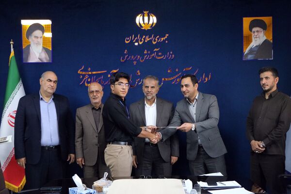 دوازدهمین افتتاحیه مجلس دانش‌آموزی در آذربایجان غربی