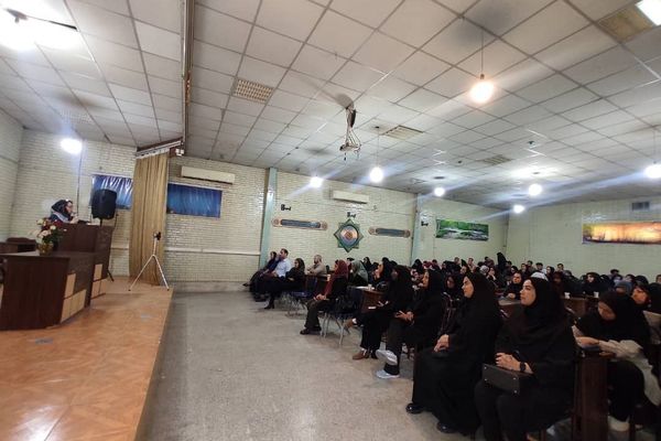 برگزاری دوره آموزشی «آموزش خودمراقبتی به دانش‌آموزان و تشریح قانون حمایت از اطفال و نوجوانان»  در ری یک