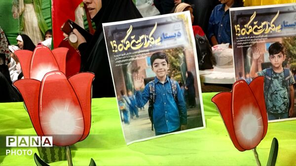 چراغ‌های پلدختر ۹۴ شب است که به عشق رهبری روشن می‌ماند