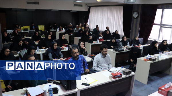 دوره تربیت مدرسی پیشگیری از رفتارهای خود آسیب‌رسان