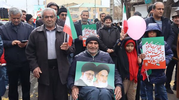 تجلی ایمان و اتحاد در جشن چهل و هفتمین بهار انقلاب
