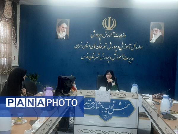 کارگاه تحکیم بنیان خانواده با محوریت مهارت‌های ارتباطی والدین با فرزندان و مهارت‌های ارتباط موثر