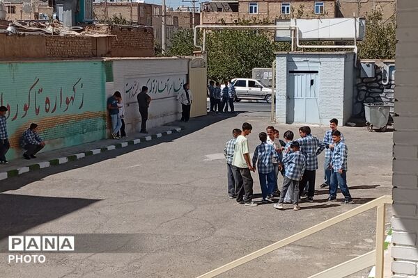 آیین استقبال از دانش‌آموزان پایه هفتم،مدرسه شهید فتوحی