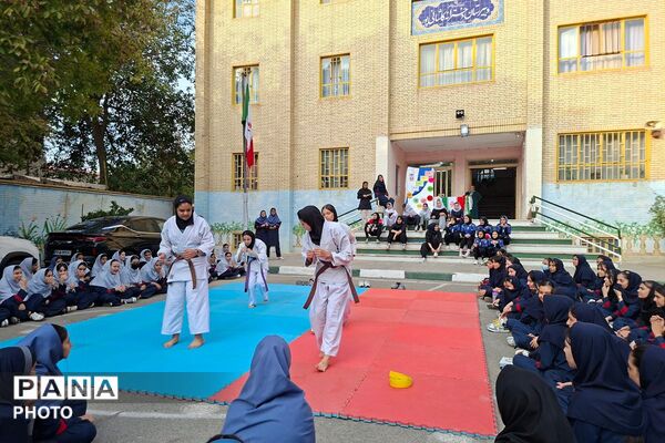افتتاحیه المپیاد ورزشی درون مدرسه‌ای در آموزشگاه ۱۳ آبان ملارد