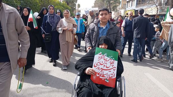 راهپیمایی 22 بهمن در شیراز برنامه دشمن را برچید