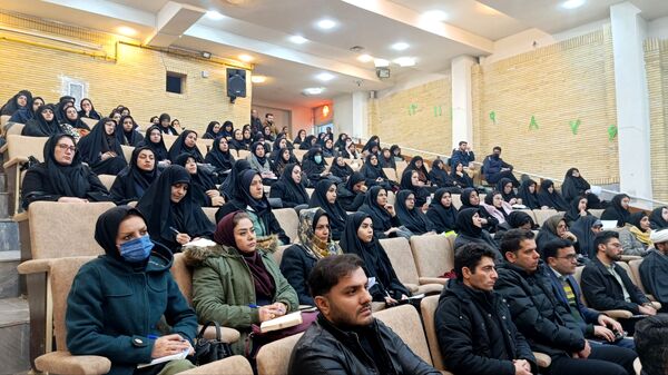 رونمایی از بسته «ایرانمون» در کارگاه تخصصی پرورشی شهرستان اسکو