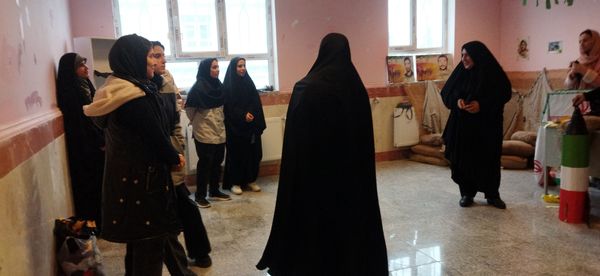تعهد و تلاش دانش‌آموزان مدرسه انقلاب کوهدشت در فعالیت‌های مدرسه