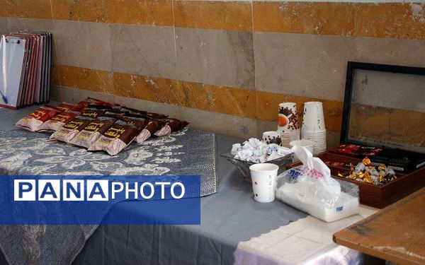 نشست تخصصی شورای آموزگاران قطب ۱ شهر قیامدشت 