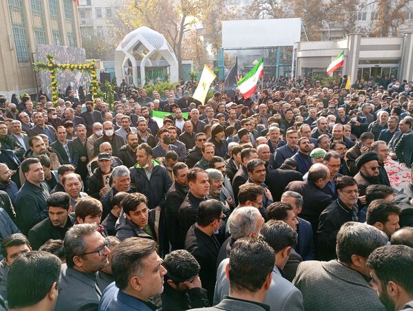 تشییع و تدفین پیکر شهید گمنام در اداره کل آموزش و پرورش شهر تهران