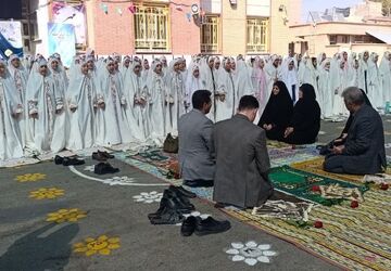 عطر حضور در محراب نور
