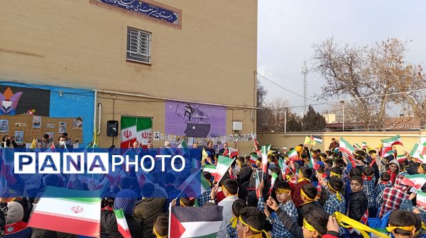 مراسم زنگ مقاومت در دبستان امیرمعزی 