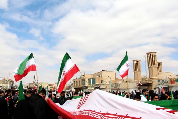 جشن یزدی‌ها در چهل‌ و ششمین فجر انقلاب
