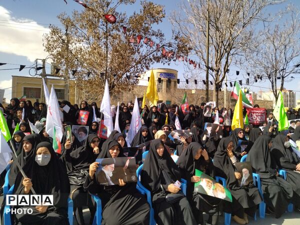 تجمع فرهنگیان شهرکرد برای خون خواهی قائد امت 