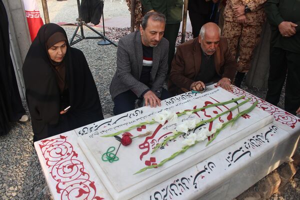 مراسم دومین سالگرد خاکسپاری شهید گمنام آموزشکده فنی دختران قم
