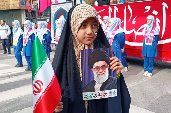 راهپیمایی یوم الله۲۲بهمن در شهرستان نیشابور 