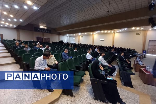 همایش معلم و زندگی قرآنی در شیراز