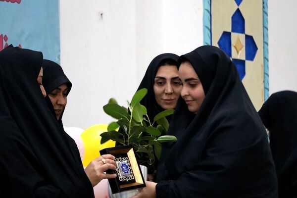 جشنواره بازی‌یار همراه با آیین اختتامیه طرح‌ها و برنامه‌های کودکستان‌ها و مهدهای ناحیه یک شهرری