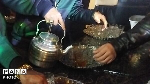 گذری بر چایخانه حضرت زهرا (س) در سومین شب سال ۱۴۰۵