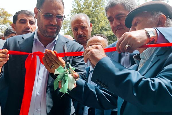 آیین افتتاحیه آموزشگاه خیرساز مرحوم آذرصابری در شیراز