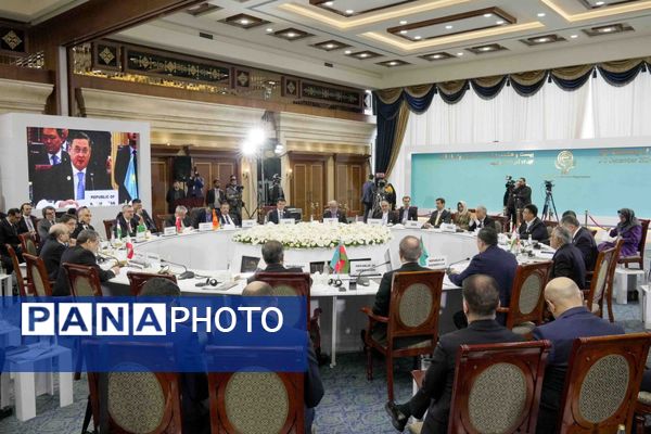 بیست و هشتمین نشست شورای وزیران اکو در مشهد (۲)