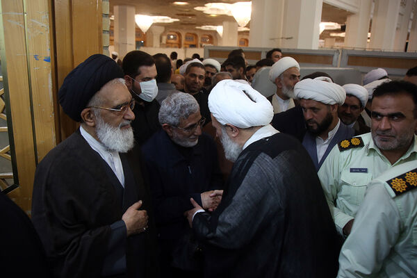 مراسم بزرگداشت والده «سید حسن نصرالله» در قم