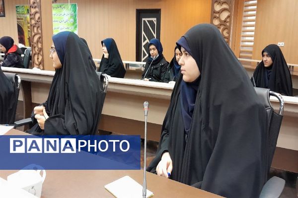 برگزاری جلسه هم‌اندیشی پدافند غیرعامل دانش‌آموزی