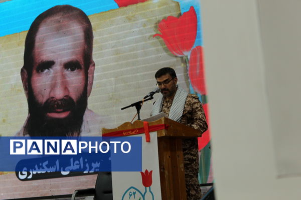 برگزاری سی و هفتمین یادواره شهدای شهر درق