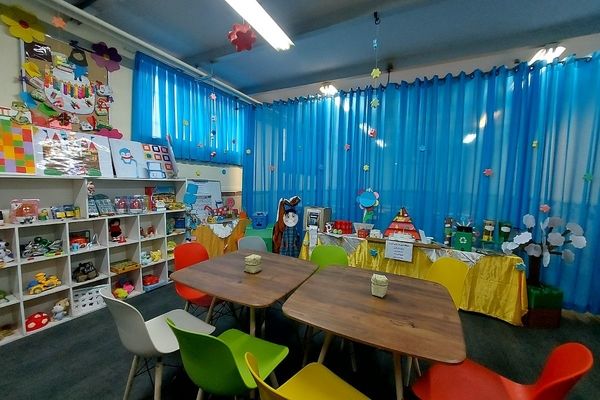 افتتاحیه اتاق بازی- یادگیری، کتابخانه و اتاق هوشمند دبستان دکتر اکبری باقرشهر 